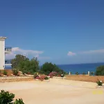 Summer Sun Apartman *
