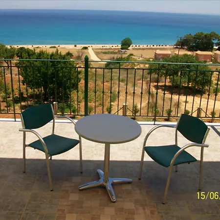 夏日阳光公寓 公寓 Skala (Kefalonia)